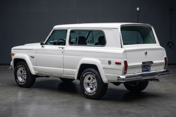 1976 Jeep Sample Auction